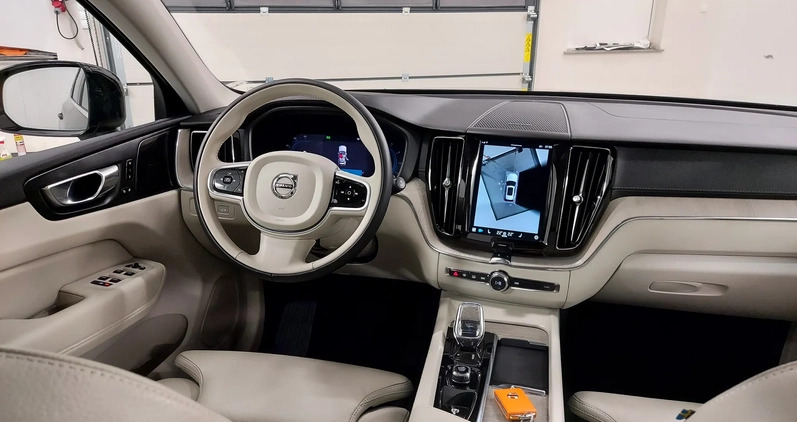 Volvo XC 60 cena 177900 przebieg: 84252, rok produkcji 2022 z Dąbrowa Górnicza małe 466